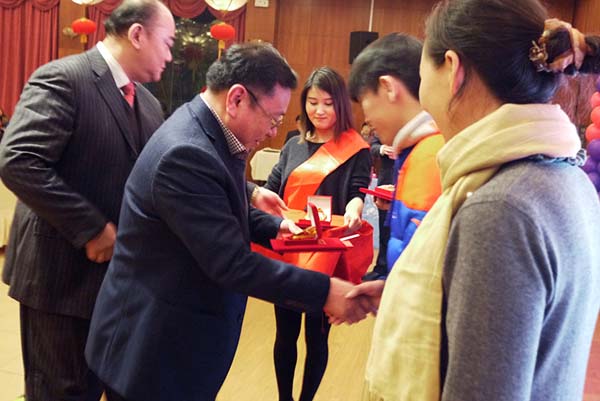 中國最早專業(yè)生產(chǎn)膠囊制劑企業(yè)|鹽酸二甲雙胍片