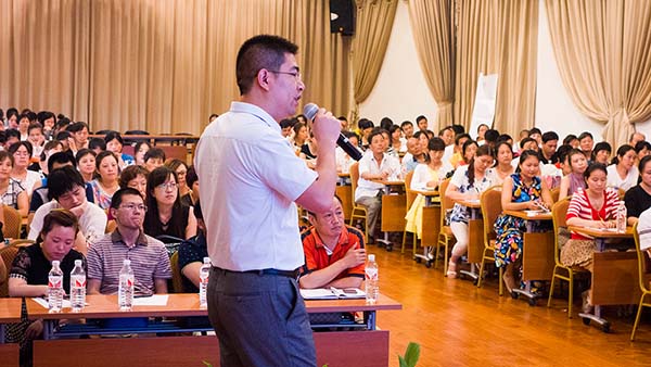 中國最早專業(yè)生產(chǎn)膠囊制劑企業(yè)|鹽酸二甲雙胍片